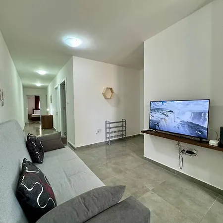 Mive-Delux Three Bedroom Apartment In Marsaskala Exterior photo