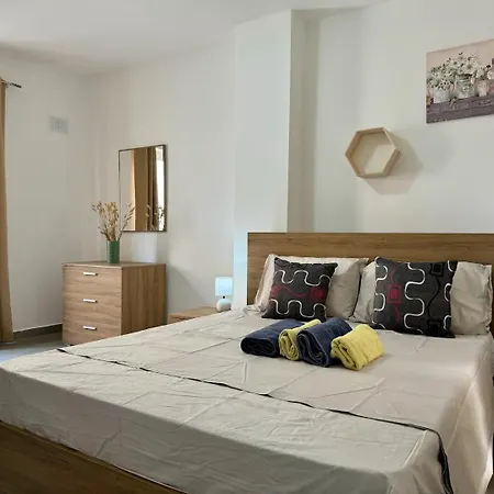 Mive-Delux Three Bedroom Apartment In Marsaskala Exterior photo